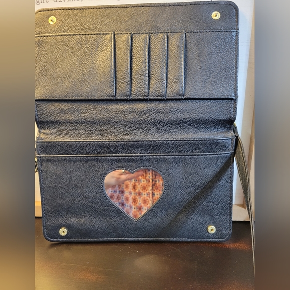 Betsey Johnson - Picture 4 of 12